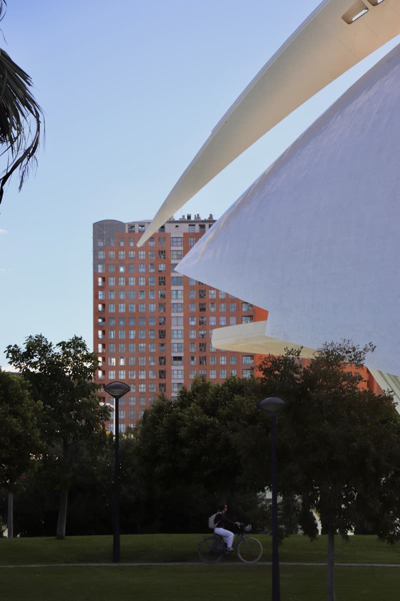 Walk through Turia Gardens